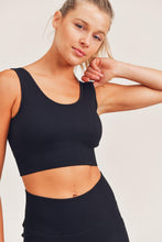 Load image into Gallery viewer, Seamless Hybrid Ribbed Sports Bra - TwoTwentyTwo Market