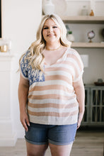 Load image into Gallery viewer, Old Glory Sleeveless Sweater

