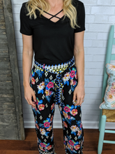 Load image into Gallery viewer, Floral Palazzo Pants